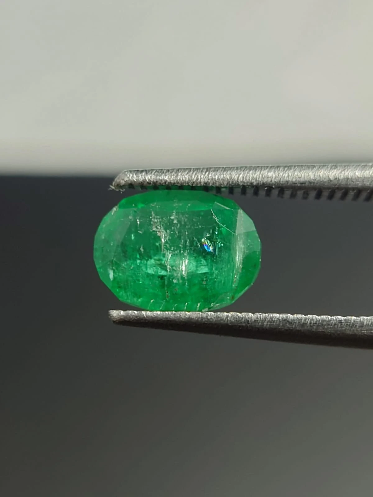 1.27ct Natural Emerald from Panjshir Afghanistan — view 4